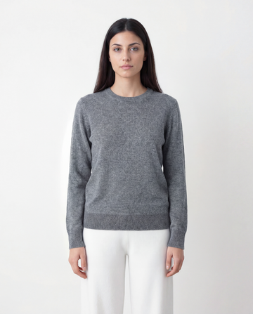 The Classic Women's Crewneck Cashmere Sweater