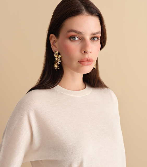 Cashmere, measured.